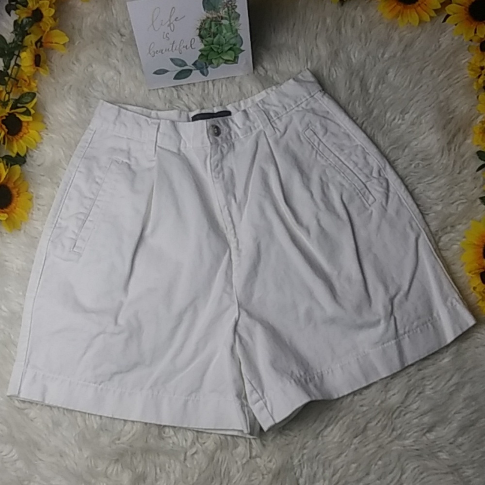 Maurice white shorts size 8